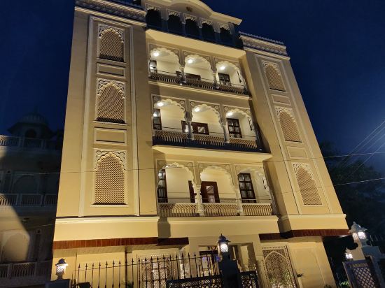 Фото Laxmi Palace Heritage Boutique Hotel