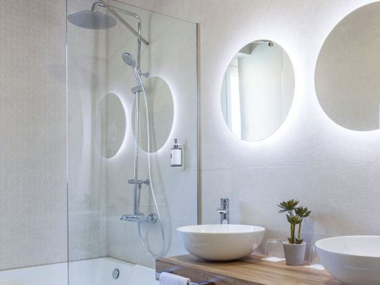 Фото Macià Monasterio de los Basilios Hotel