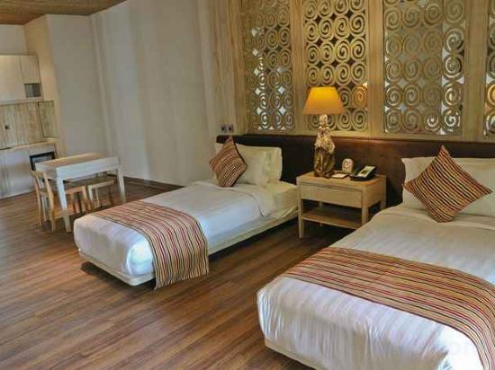 Фото Grand Mega Resort and SPA Cepu