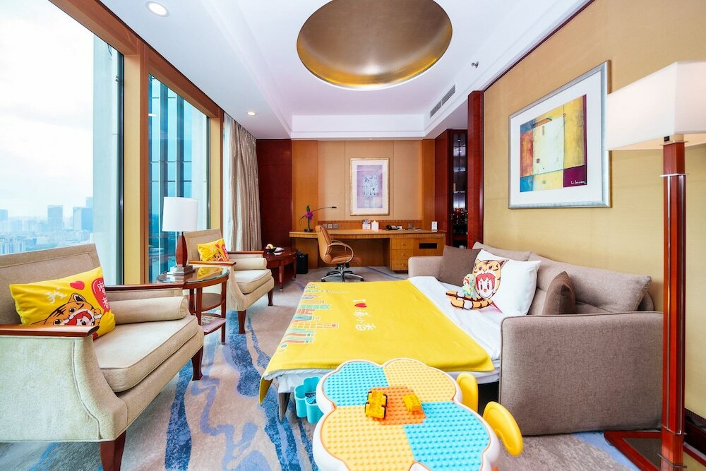 Фото Pudong Shangri-La Shanghai