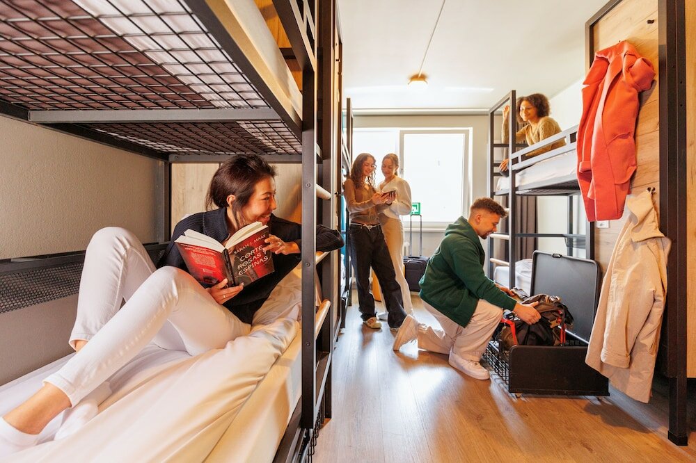 Фото A&o München Hackerbrücke