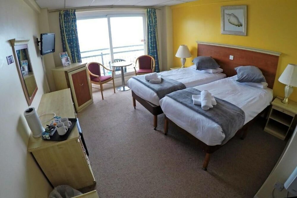 Фото Grand Burstin Hotel Folkestone