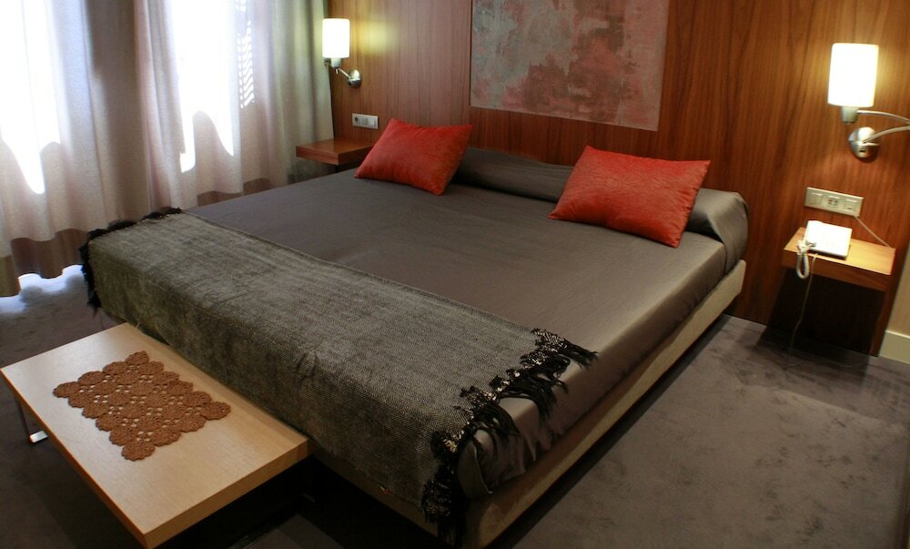 Фото Rusticae Hotel Sant Roc