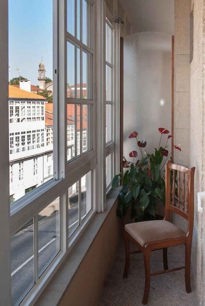 Фото Linares Rooms Santiago