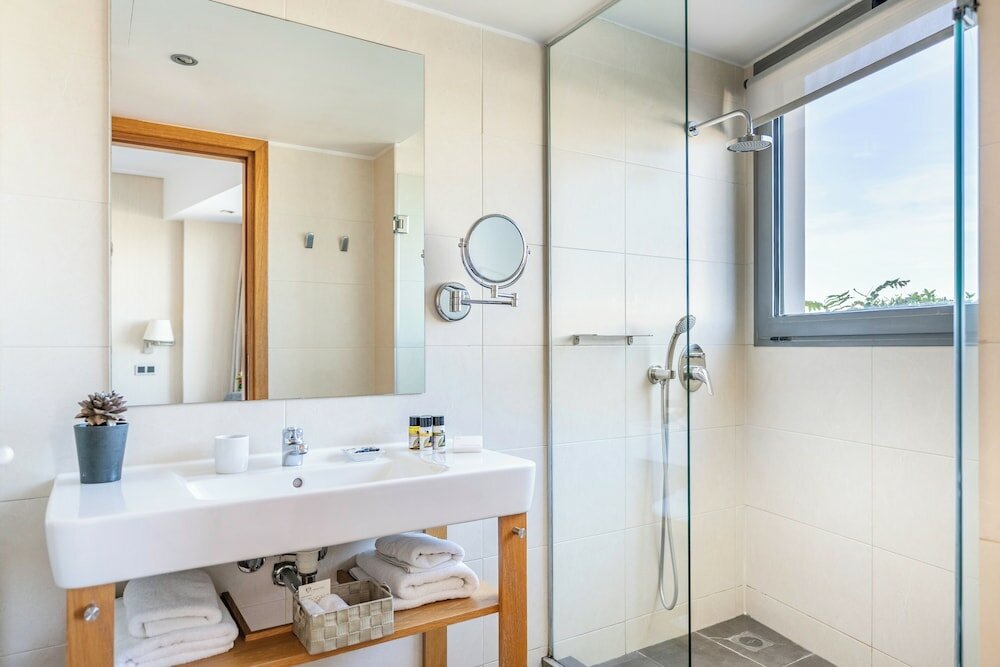 Фото The Athens Gate Hotel