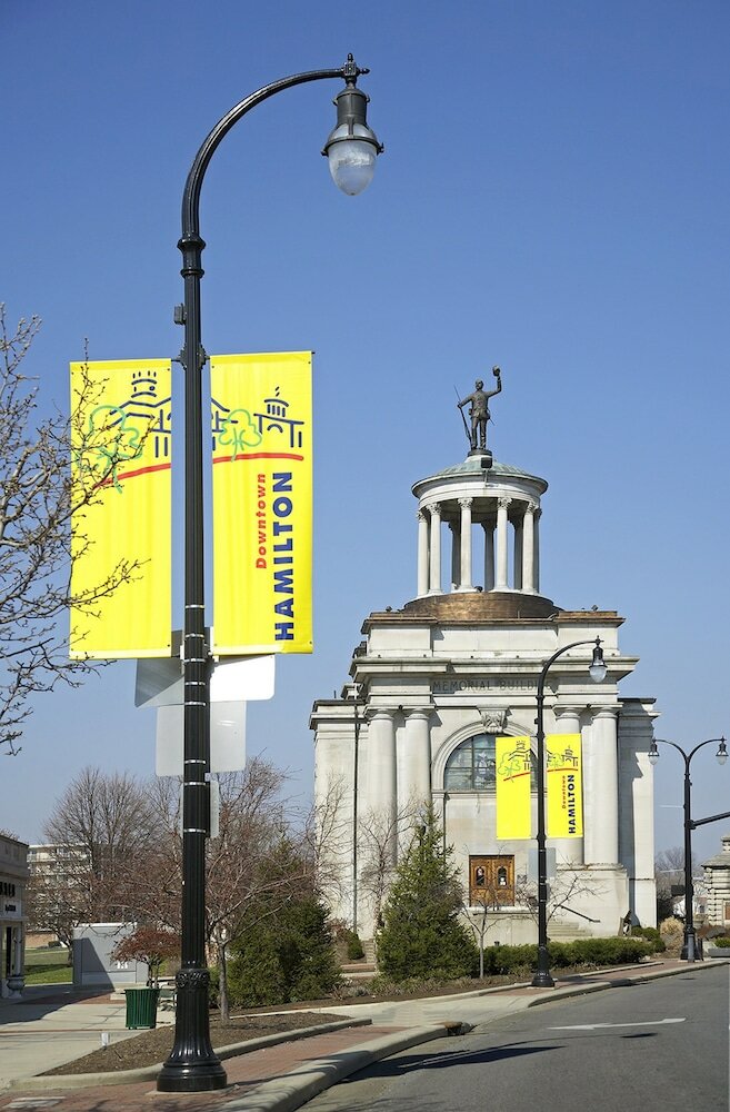Фото Courtyard by Marriott Hamilton