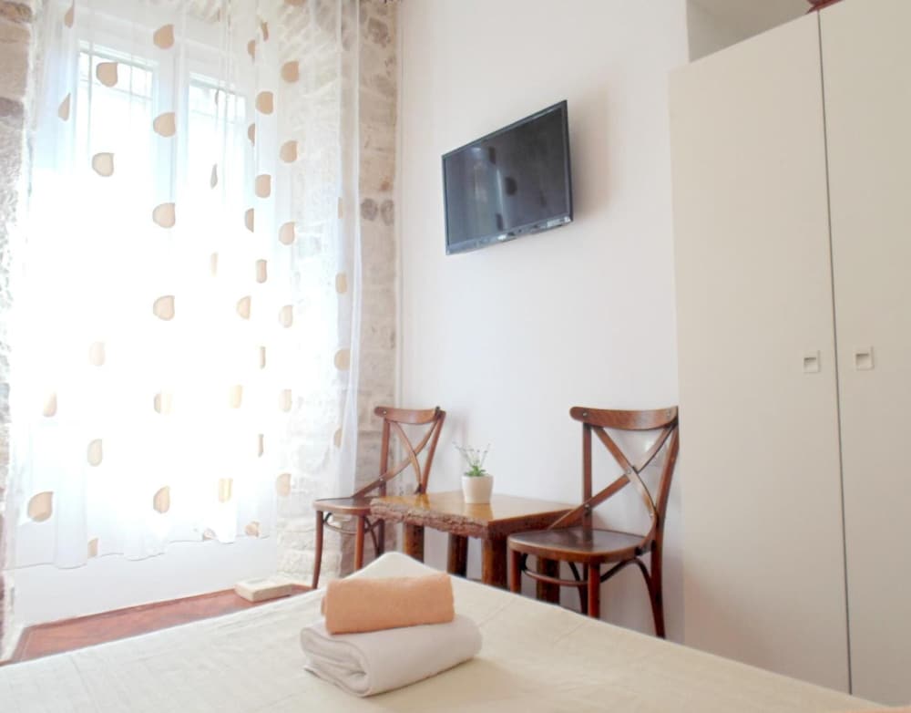 Фото Apartments and Rooms Djanovic