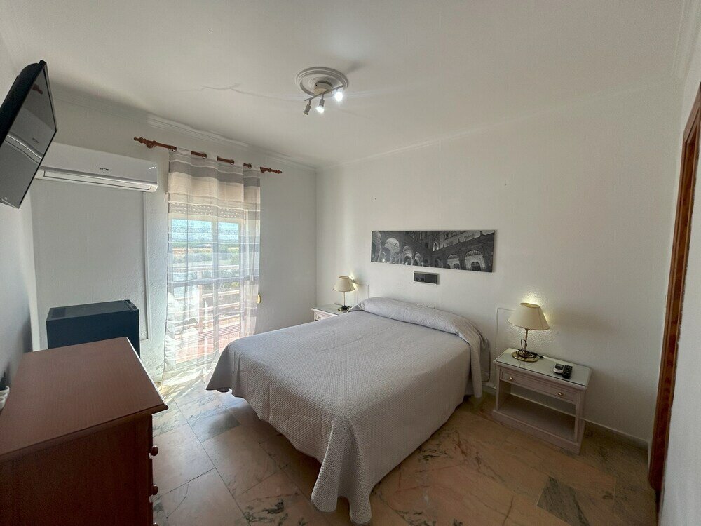 Фото Hostal El Ancla