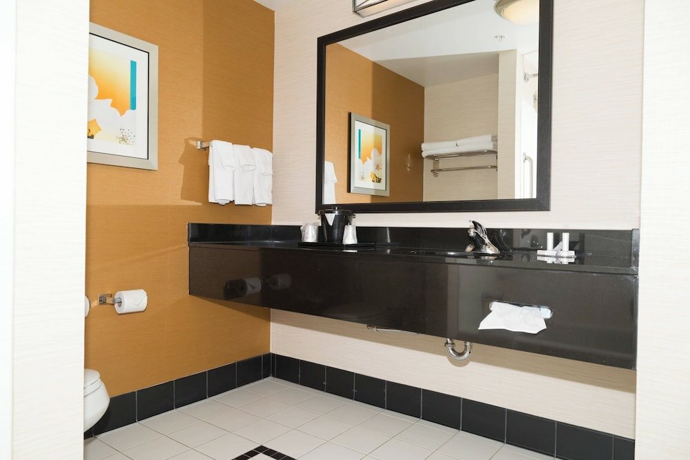 Фото Fairfield Inn & Suites by Marriott Morgantown
