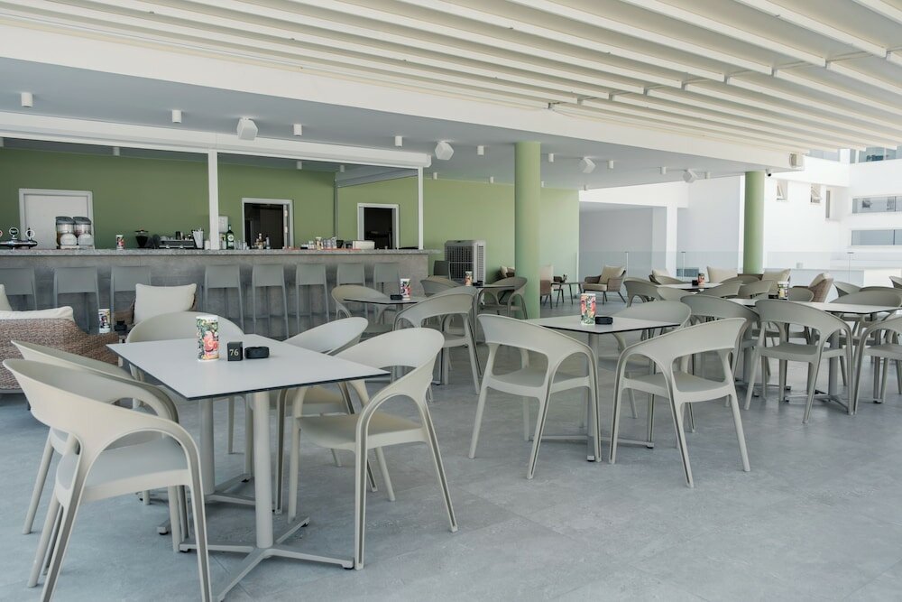 Фото 38904258497