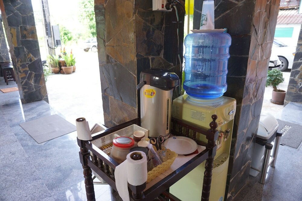 Фото B and B Hotel