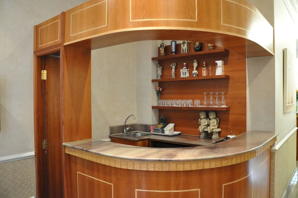 Фото Olympic House Hotel