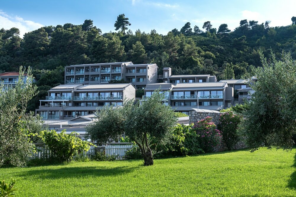 Фото Kassandra Bay Resort, Suites & SPA