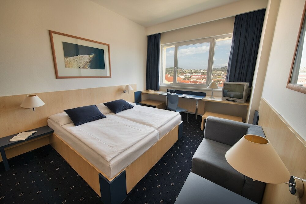 Фото отеля 3