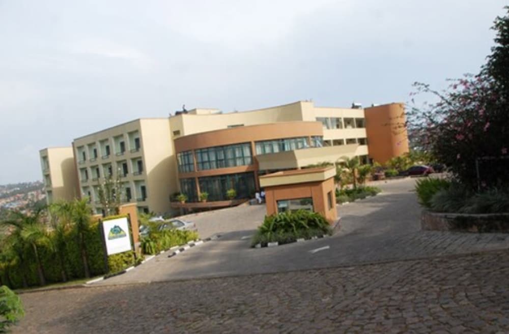 Фото Gorillas Golf Hotel