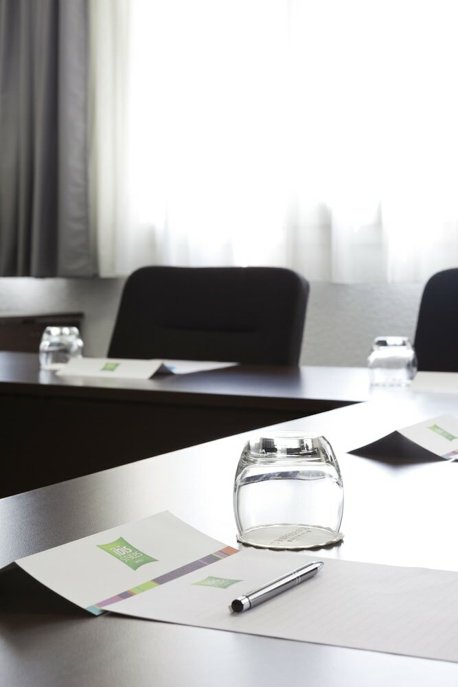 Фото ibis Styles Lyon Villeurbanne Le Parc de la Tete d'Or