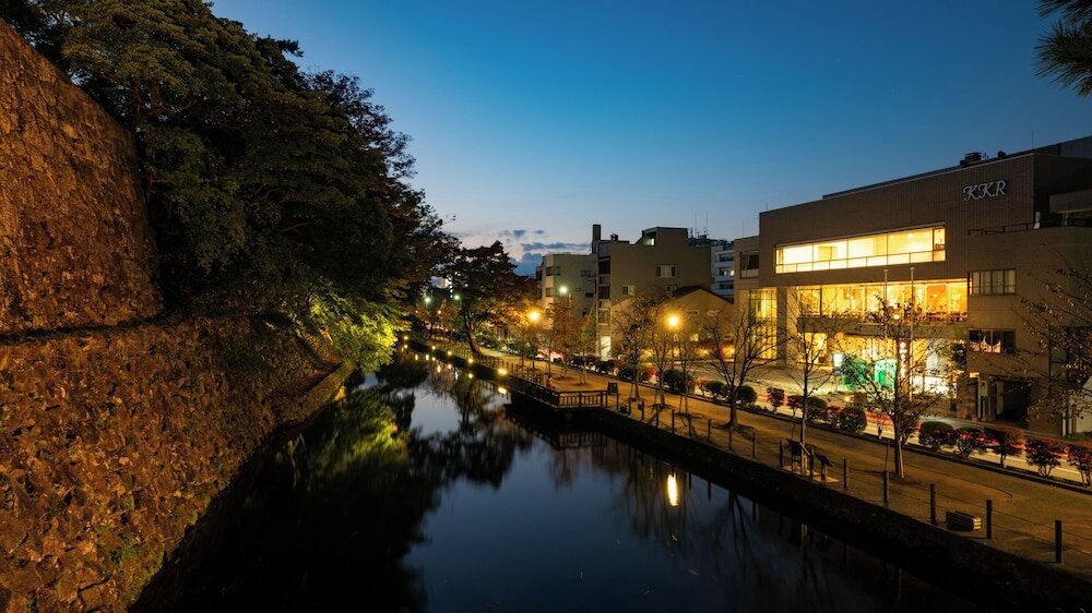 Фото Kkr Hotel Kanazawa