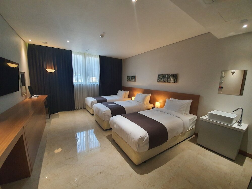 Фото Benikea Yangsan Hotel