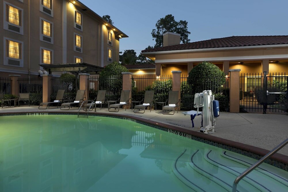Фото TownePlace Suites by Marriott Houston Intercontinental Arpt