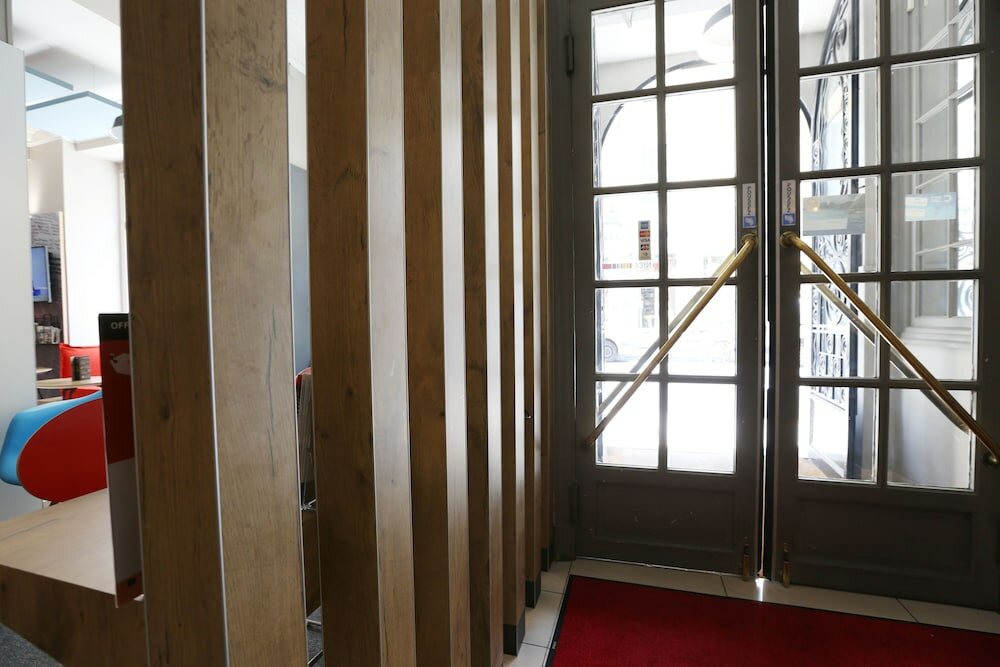 Фото Ibis Nice Centre Notre Dame