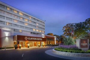 Гостиница Clayton Hotel Burlington Road