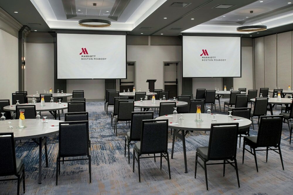 Фото Boston Marriott Peabody