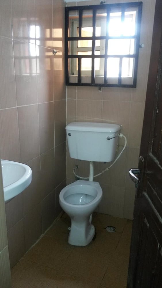 Фото Kings Crown Hotel