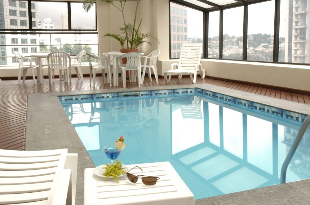 Фото Bristol The Time