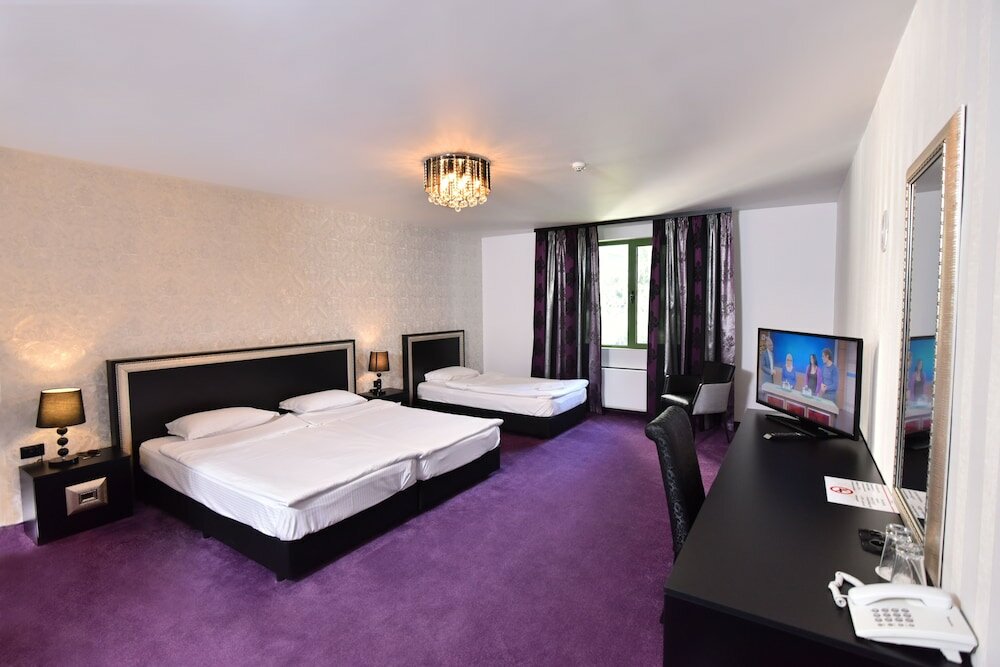 Фото Hotel Elegance