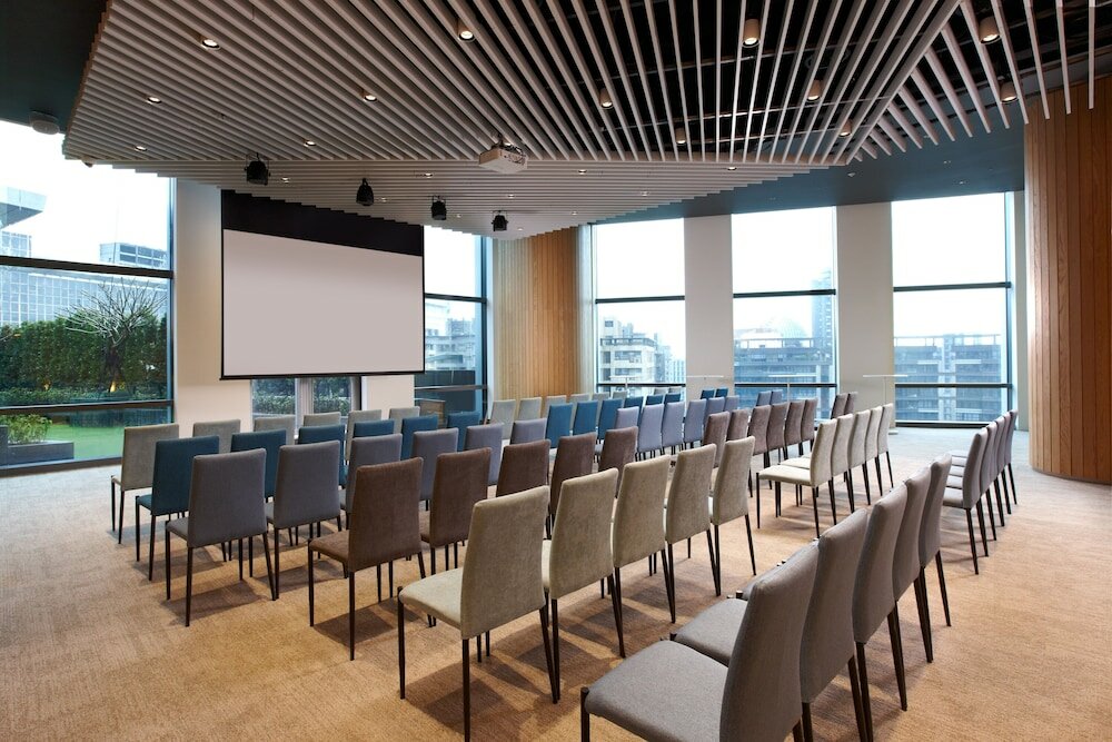 Фото The Place Taipei