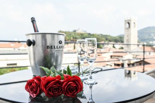 Внешний вид отеля Hotel Vittoria в Бреше, фото 5