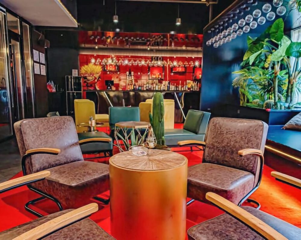 Фото HeSu Designer Hotel Xi'an Drum Tower & Yongning Gate Branch