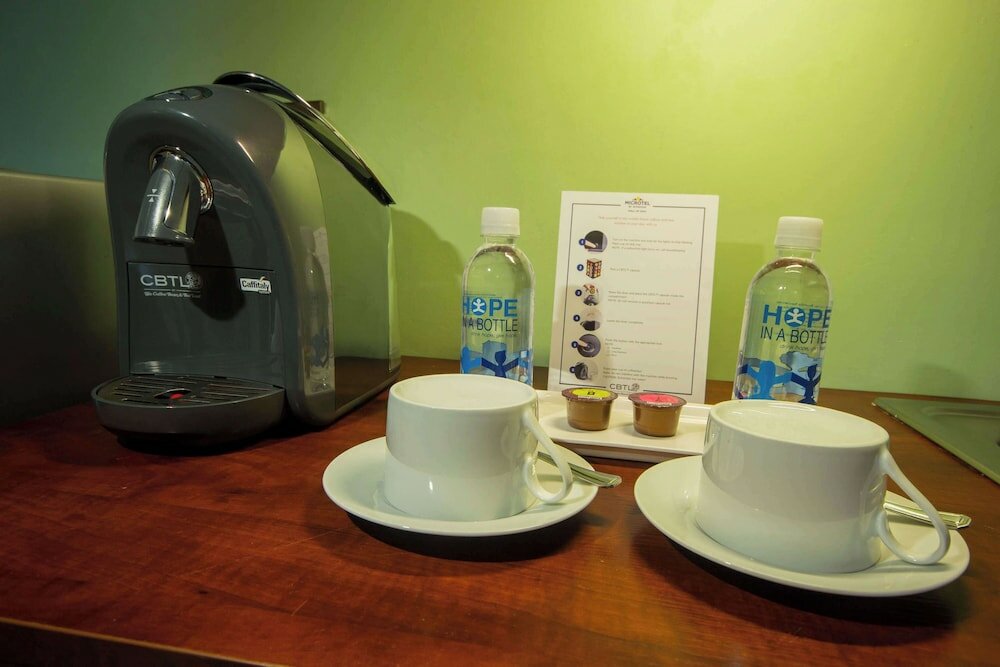 Фото Microtel by Wyndham Mall of Asia