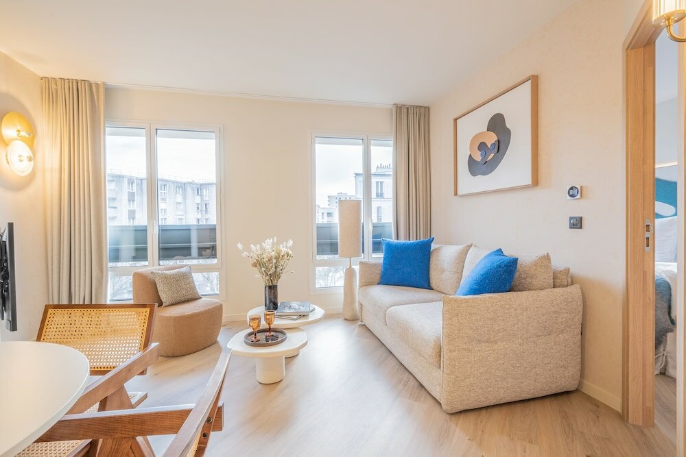 Фото Yuna Porte Maillot