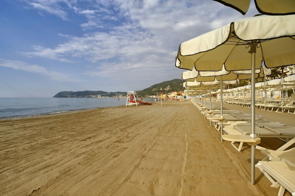 Фото Diana Grand Hotel