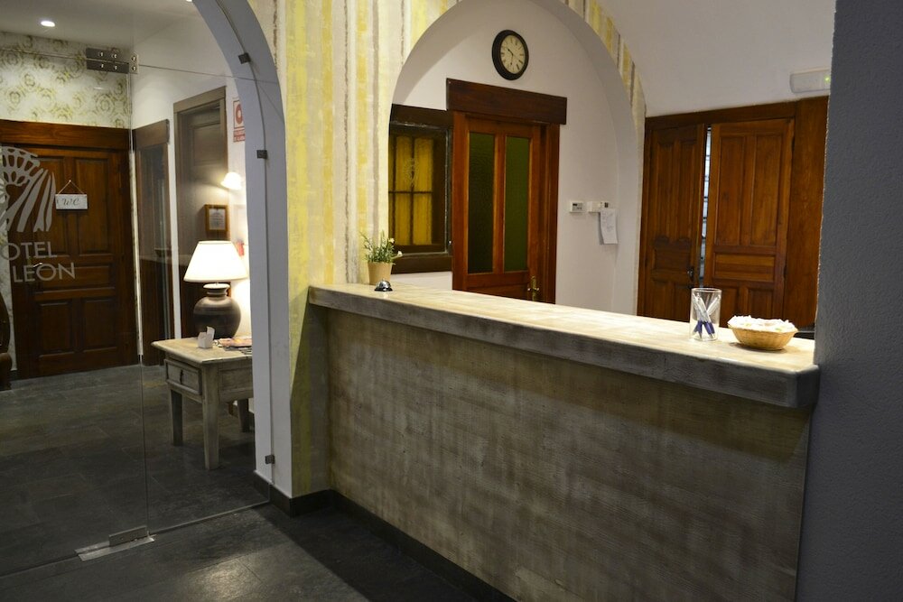 Фото Hotel Alda Vía León