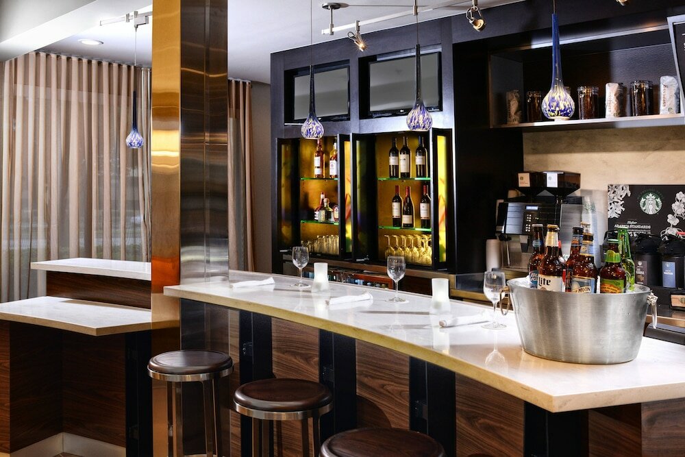 Фото Courtyard by Marriott Dallas Richardson at Spring Valley