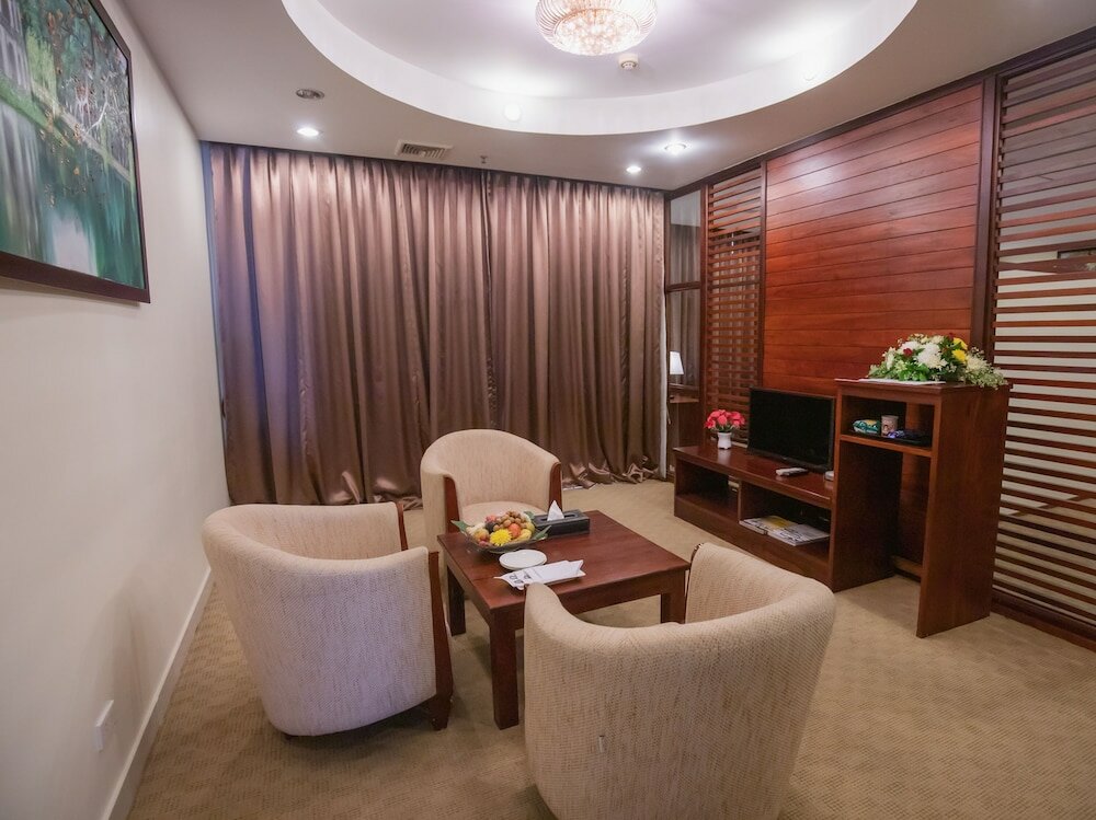 Фото Vientiane Plaza Hotel