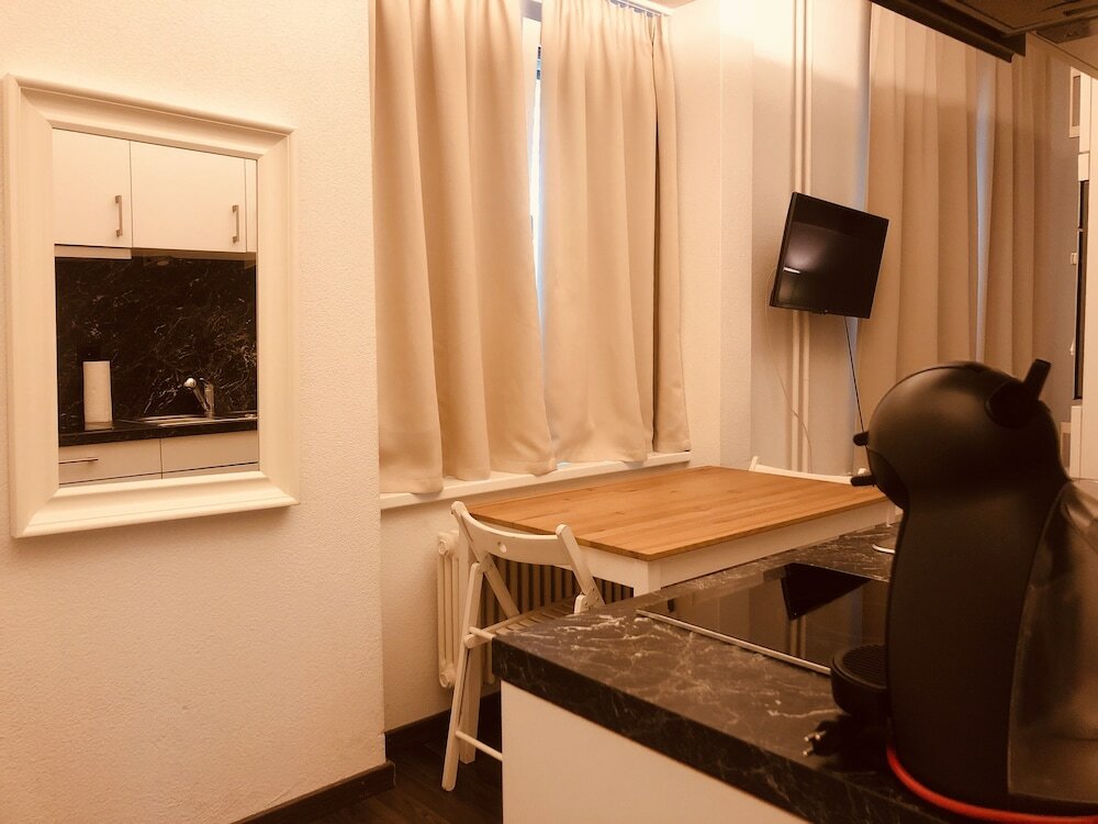 Фото Inside Five City Apartments