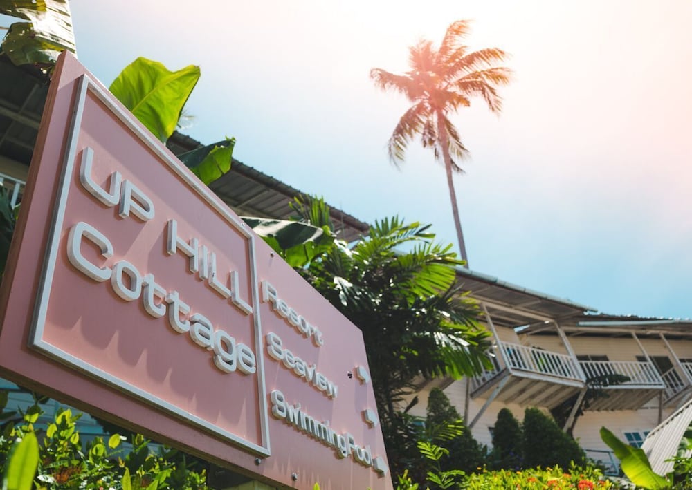 Фото Uphill Cottage