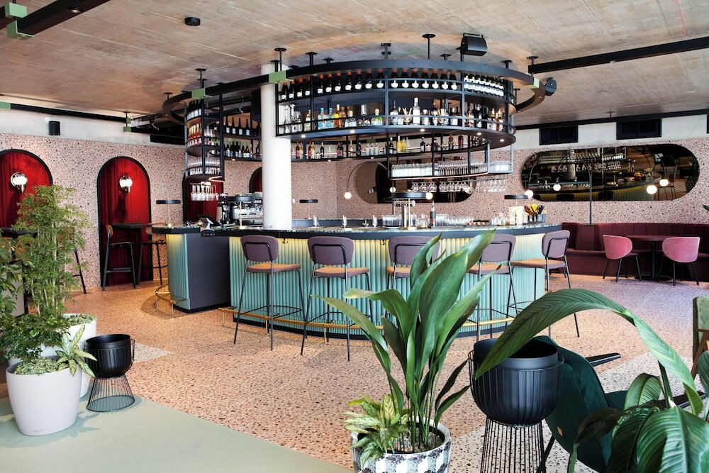 Фото Hotel Indigo Vienna – Naschmarkt, an Ihg Hotel