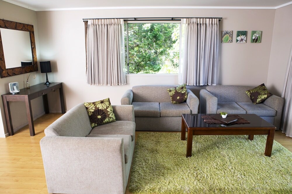 Фото Broad Leaf Villas