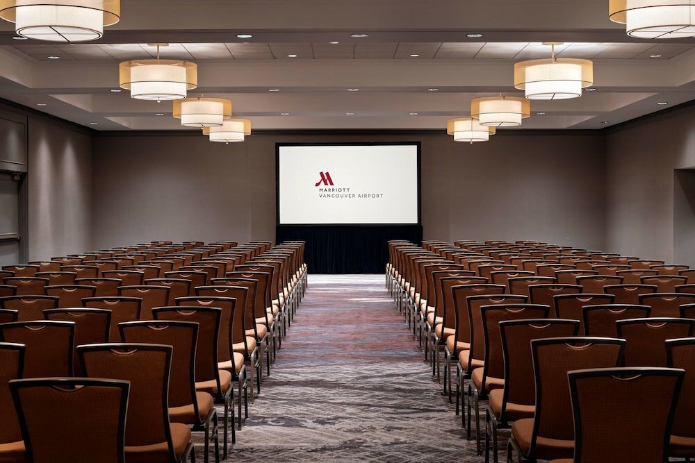 Фото Vancouver Airport Marriott