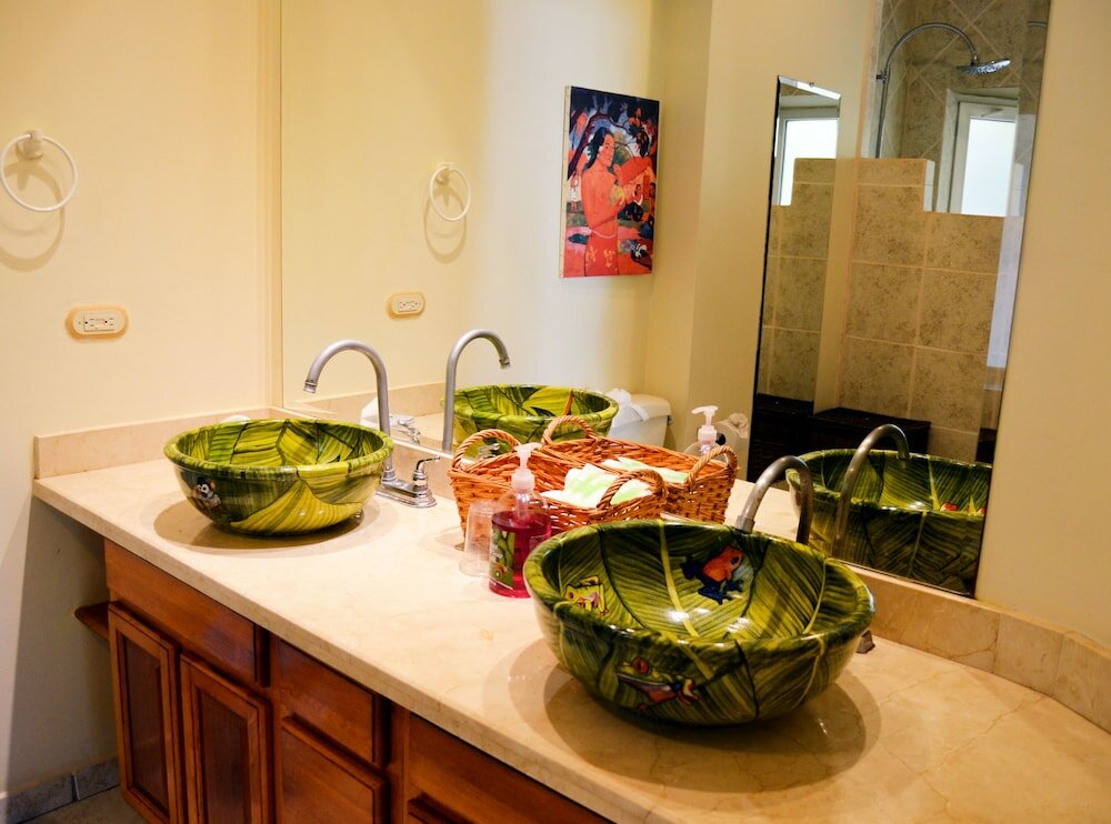 Фото Cocomar Beachfront Hotel and Island Resort