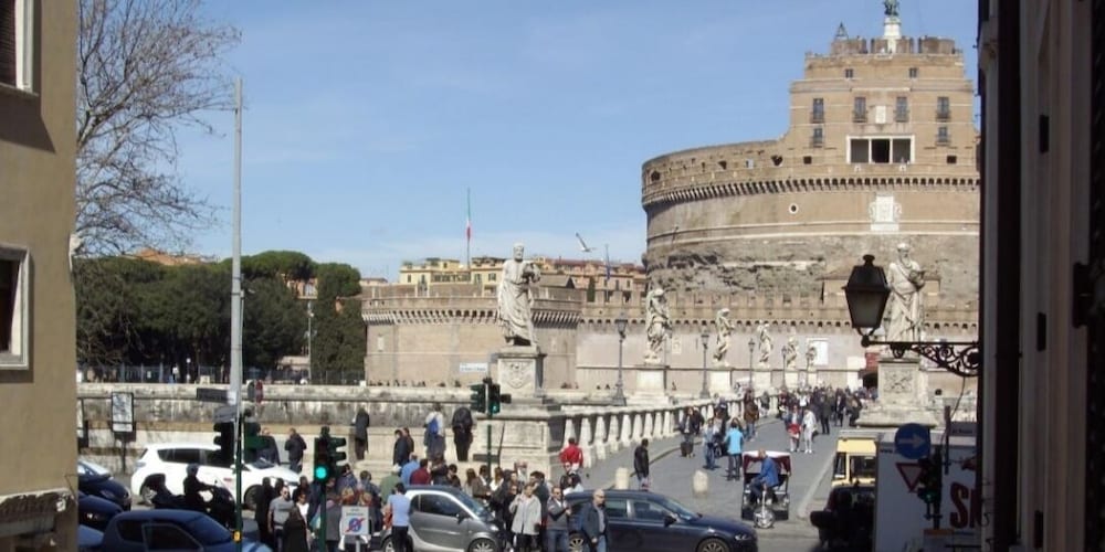 Фото Infinity Castle