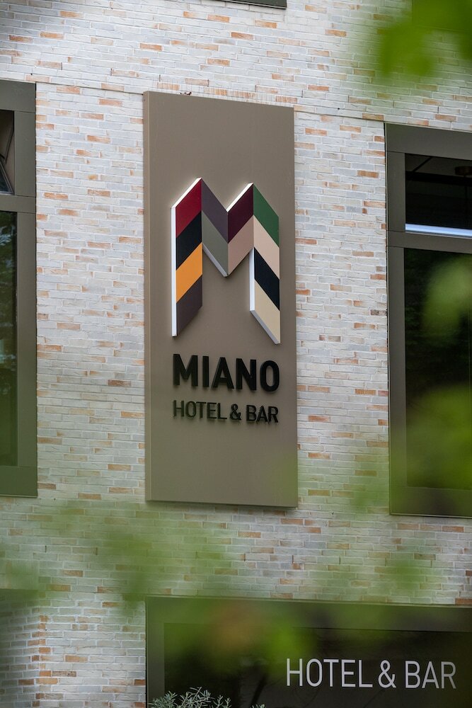 Фото Miano Hotel & Bar