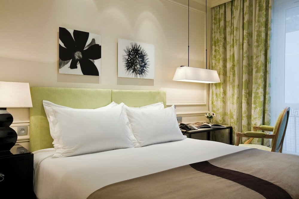 Фото Grand Hotel Du Palais Royal