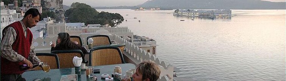 Фото Jaiwana Haveli