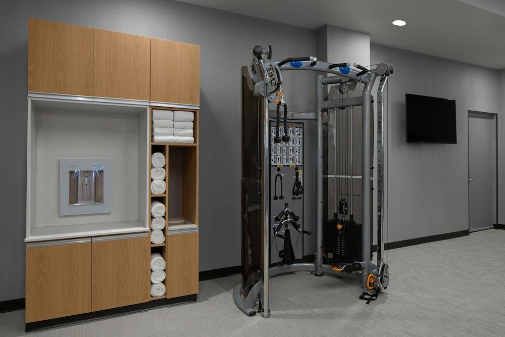 Фото Courtyard by Marriott Cleveland University Circle