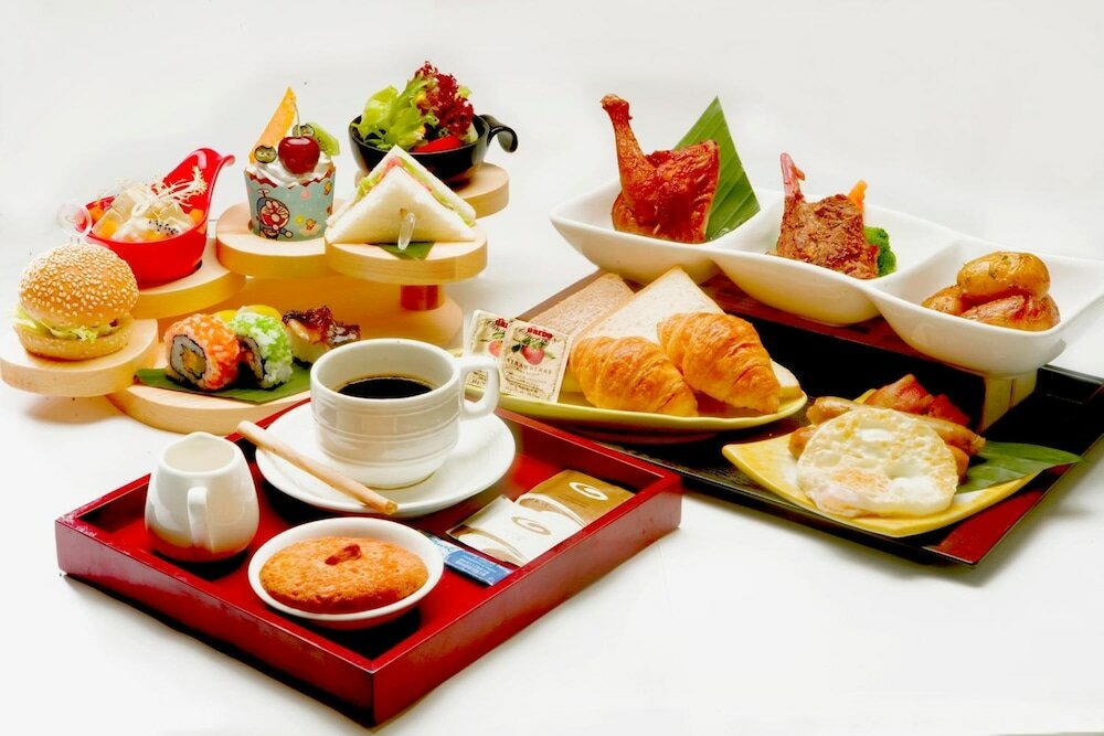 Фото Grand Noble Hotel